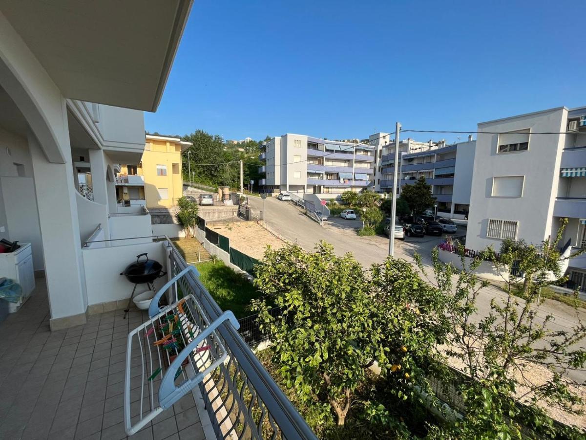 Spalato Beach Place Vasto Eksteriør billede